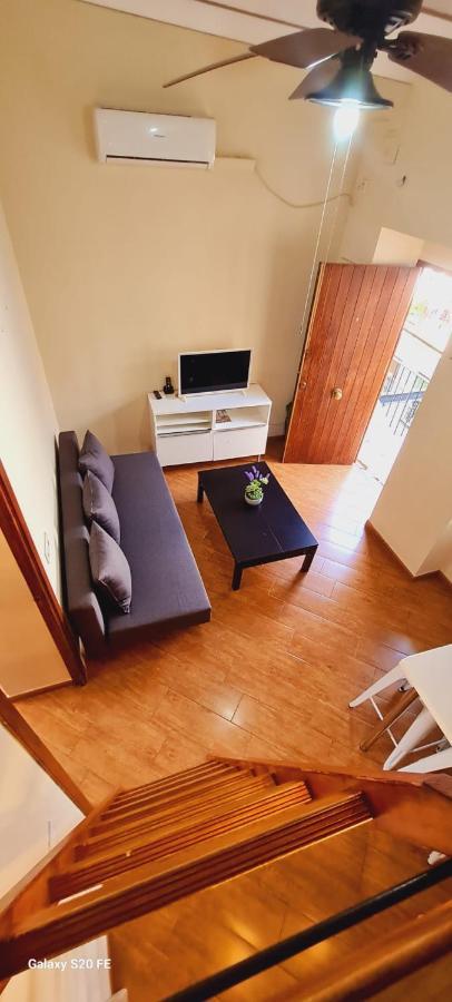 Magnifico Apartamento Tipo Duplex En Triana Seville Exterior photo